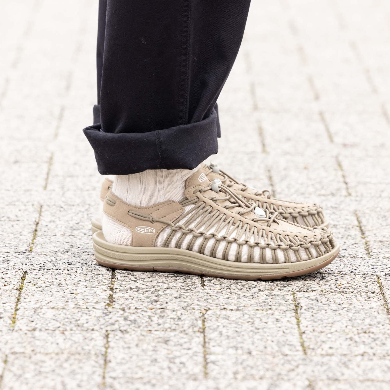 Men's UNEEK Sneaker | Timberwolf/Plaza Taupe - Image 8