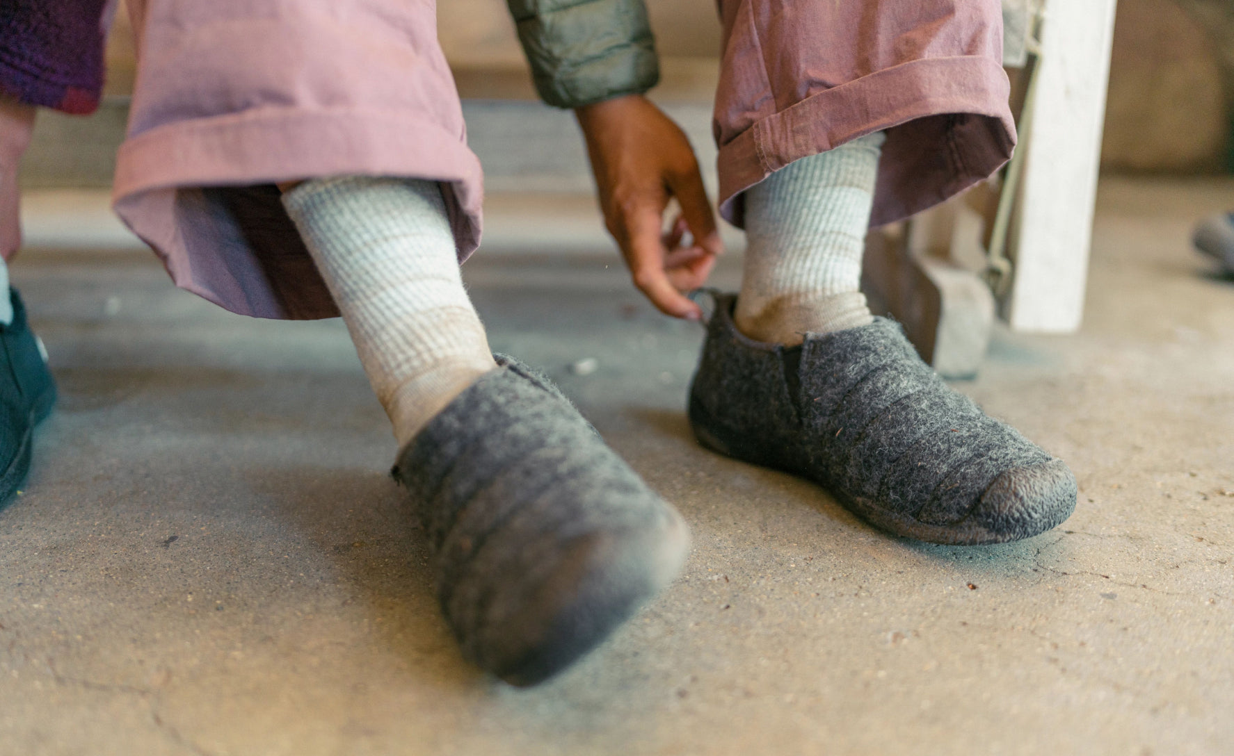 Women's Howser II | Triple Black - Image 7