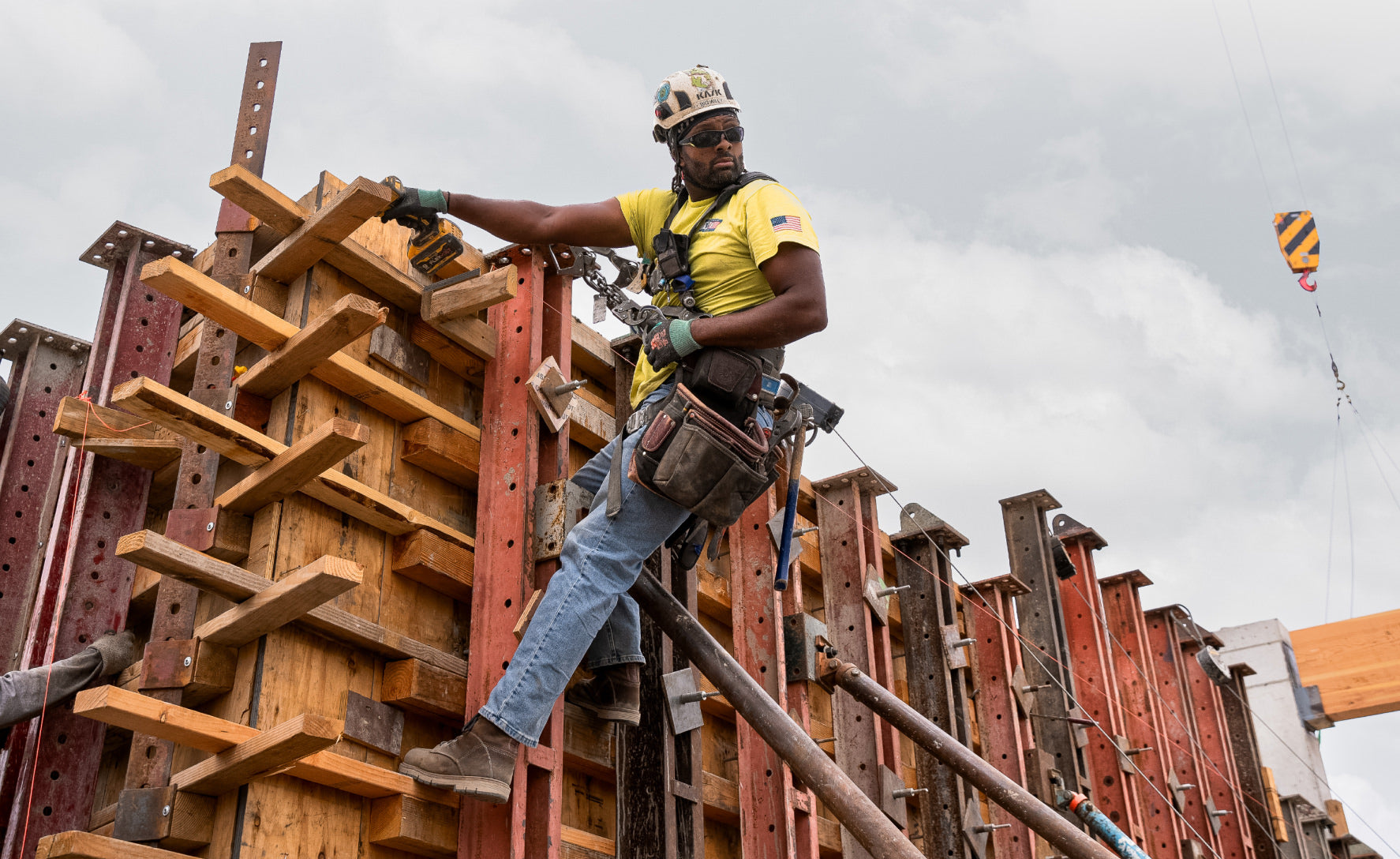 Men's San Jose 6 Waterproof 90° Heel Boot (Aluminum Toe) | Bistre/Gum - Image 7